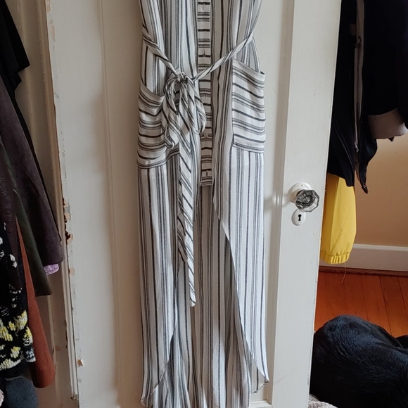 SpHIGH LOW BCBG DRESS - Picture 2 of 7